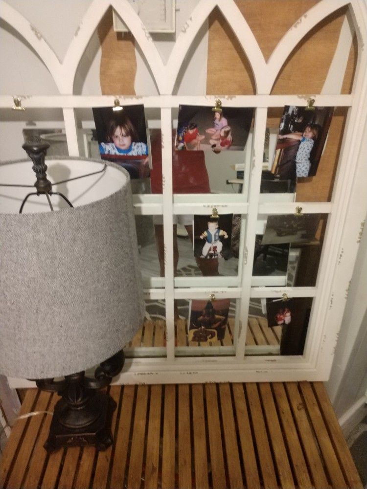 Lamp, Shelf, Frame With Clips For Photos