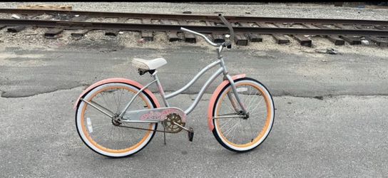 Huffy Beach Cruiser/Bicicleta De Playa