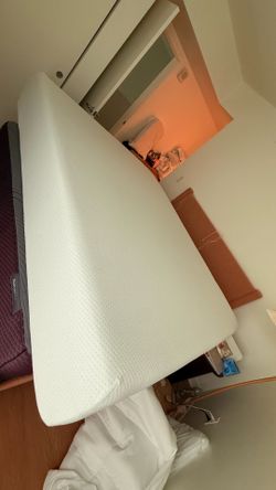 Zinus queen memory foam mattress