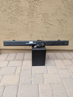 Sound bar and wireless sub