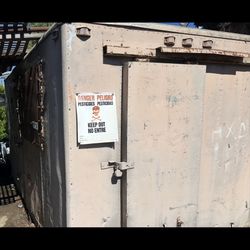 14  Ft Shipping Container/ Reefer