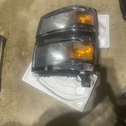 2014 chevy Silverado 1500 headlights