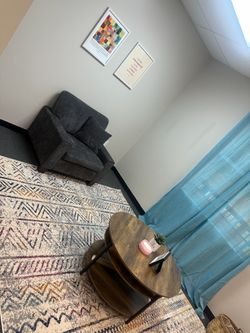 Office furniture or home decor