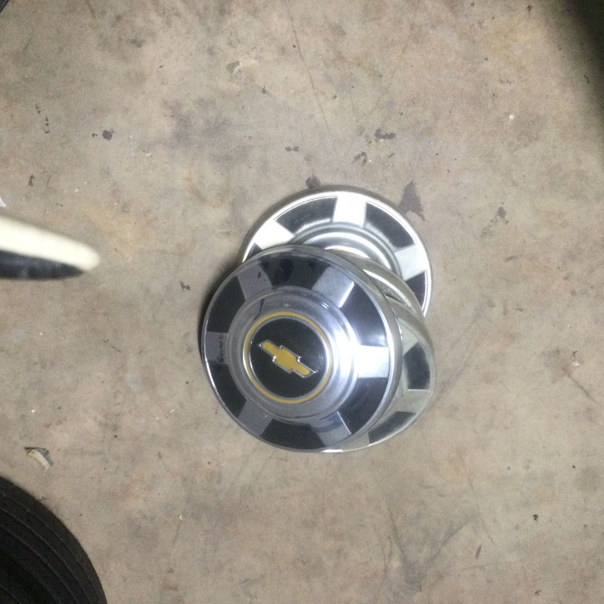 Chevy Hub Caps