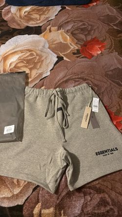 Dark oatmeal essential shorts