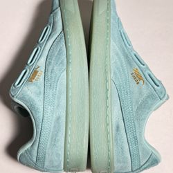 Pre Owned No Box Suede Is Rough See Photos  Puma Suede Heart Reset  Aruba Blue Mint Green Velvet Fat Laces  Women  Size 6.5 