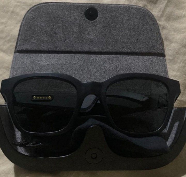 Bose™ Frames - Shatter/Scratch-Resistant Polarized Lenses, Bluetooth Audio Sunglasses