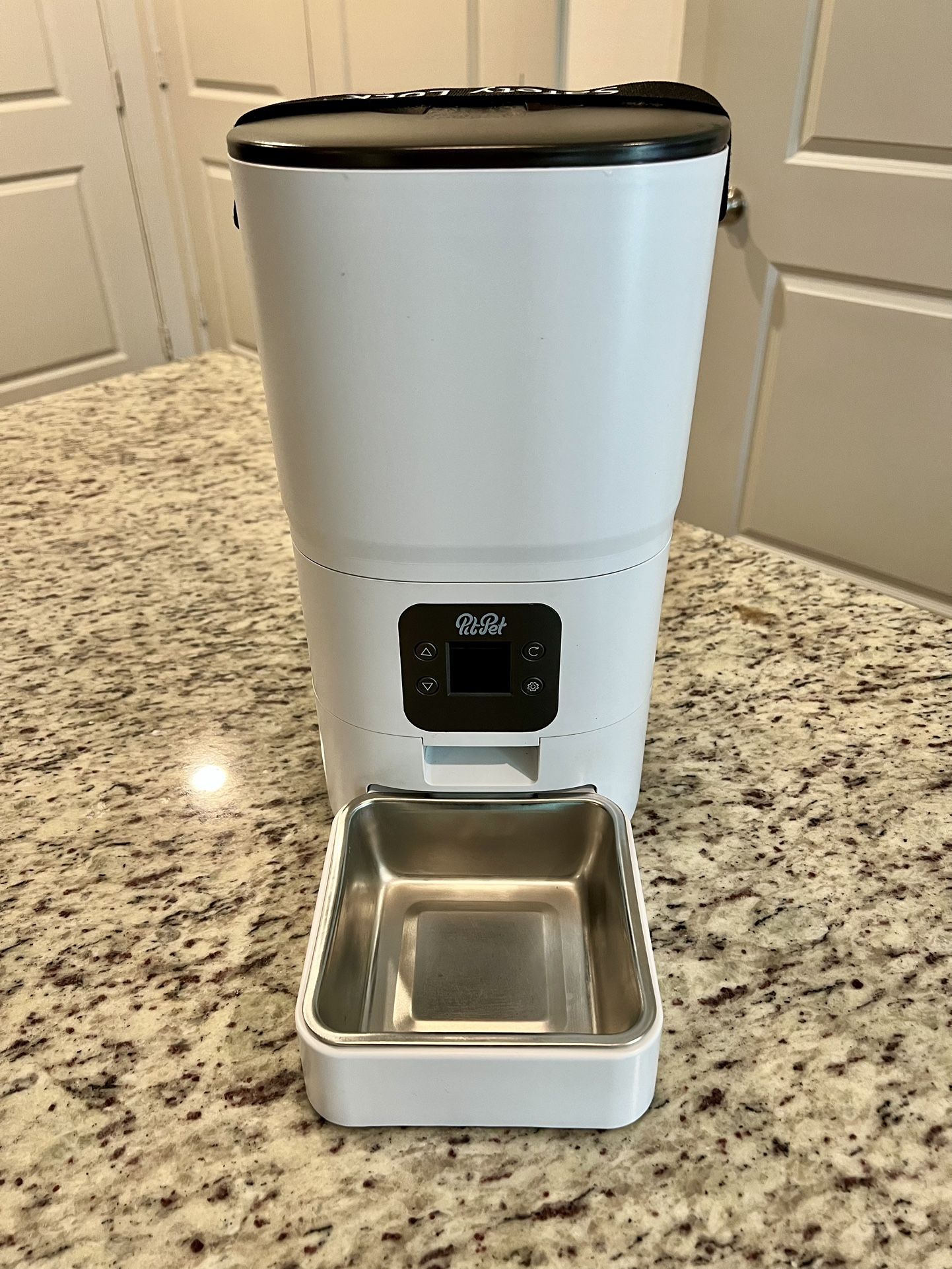 Smart Automatic Cat Feeder-6-L with LCD Screen (White)
