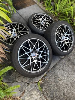 BMW M STAGGERED RIMS AND TIRES 19"5X120