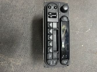OEM 2002-2004 Chrysler Concorde AM FM Cassette Radio Player
