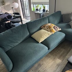 Castlery Couch in Blue