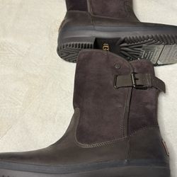 New Ugg Rain Boots Size 7