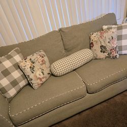 Sofa