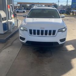 2020 Jeep Cherokee