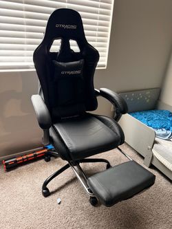 Gaming chair