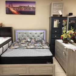 4 Pc Queen Bedroom Set