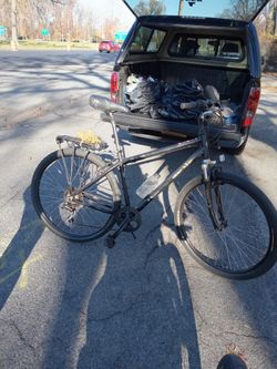 7 Speed Mtb Bike Aluminum 700 Inch Rims Lock Not Included