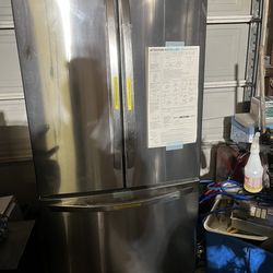 Lg stainless fridge