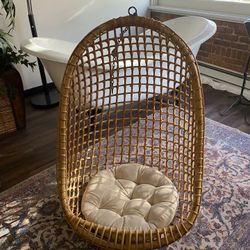 Beautiful Vintage Bamboo Hanging Chair - For Indoors/Outdoors