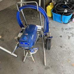 Paint Sprayer Graco Ultimate MX ll 490 PC Pro