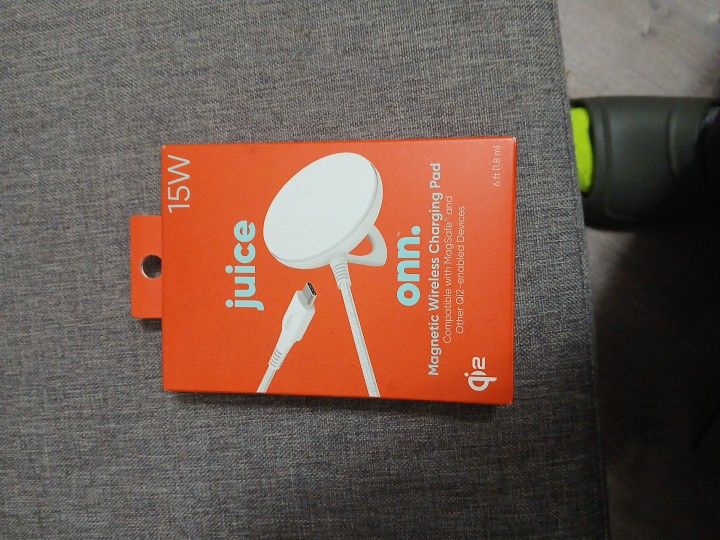 ONN. Wireless Charging Pad