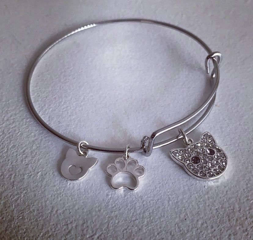 Cat Bangle Bracelet 🐈⬛🐱