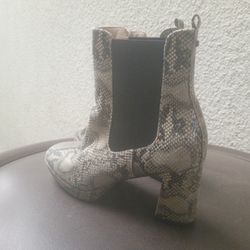Women's Boots