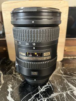 Nikon 18-200mm DX Lens