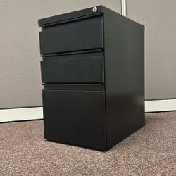 File Cabinet | Metal