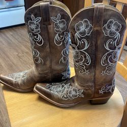Cowgirl Boots 