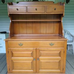 Conant Ball Cabinet And Hutch 