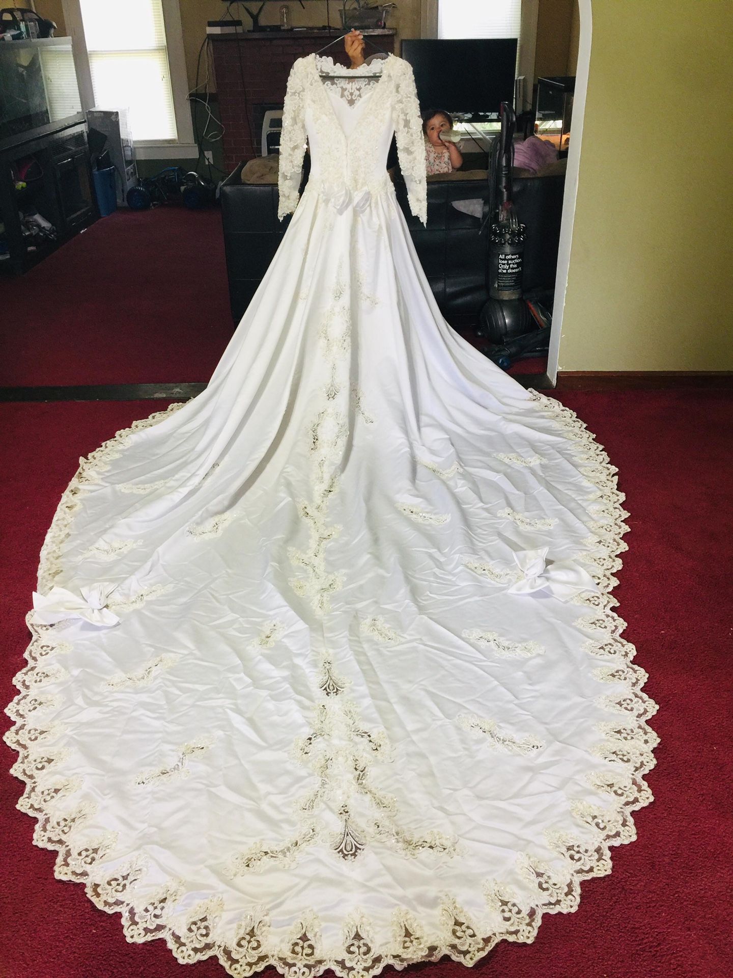 Wedding Dress Size 4 with veil