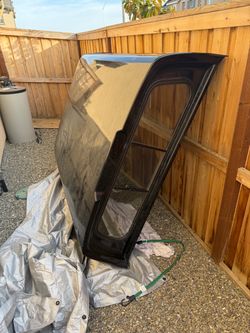 Century Crown Tacoma Bed Cap 6’ 3rd Gen