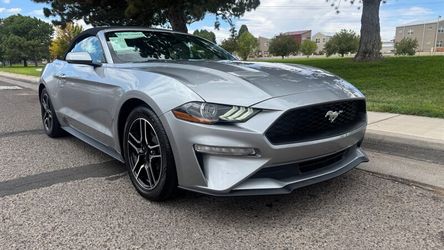 2022 Ford Mustang EcoBoost Premium 2dr Convertible