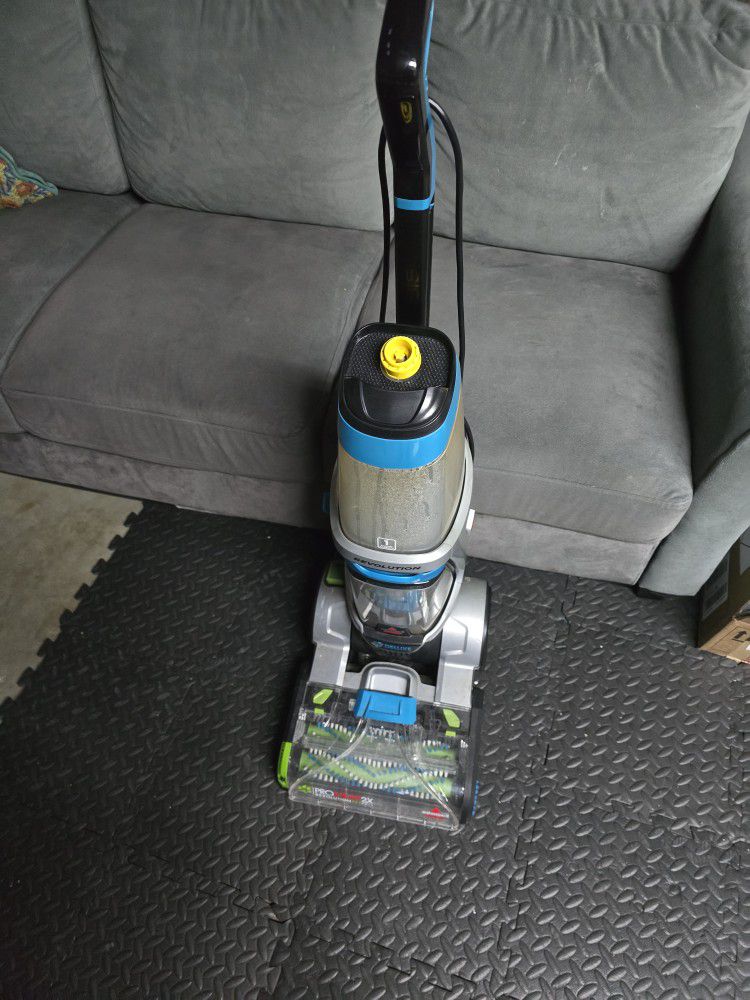 Bissell Proheat 2x Revolution Pet Pro Carpet Cleaner