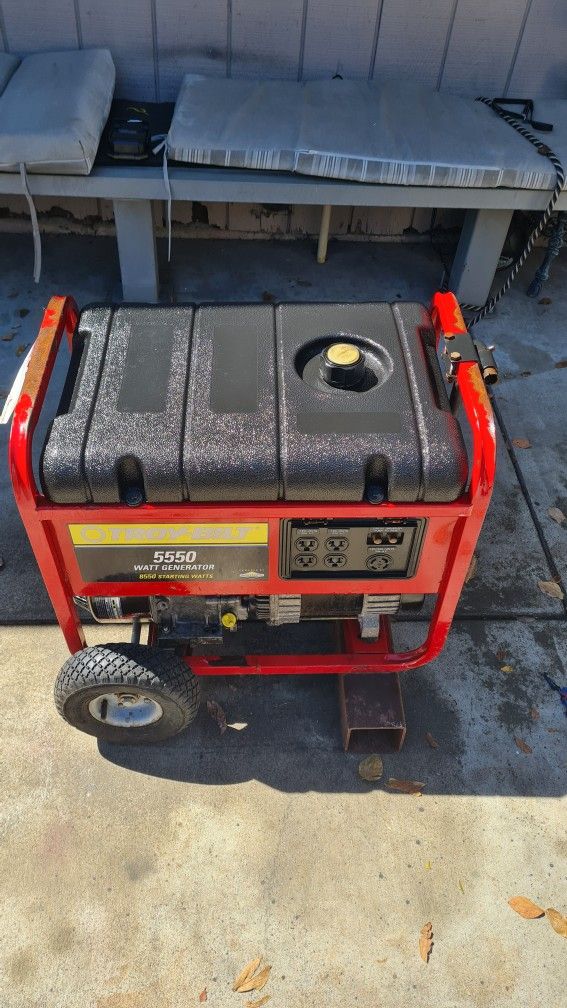 Troy-bilt 10hp 5550 Watt Generator