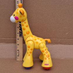 Fisher-Price Amazing Animals Click Joint Toy Giraffe 10"