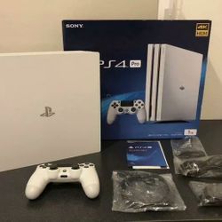 Ps4  Complete With  Cosole