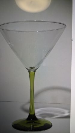 (2) Martini glasses set of four, new