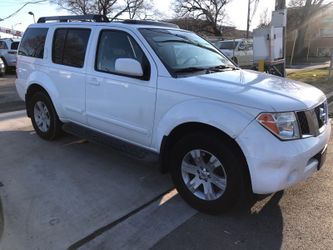 Vendo Nissan Pathfinder 2005