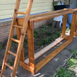 Wood bunk bed
