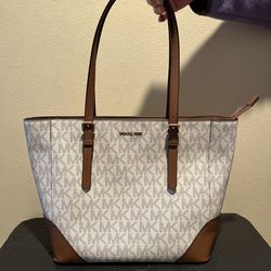 Michael Kors Aria Large Tote Bag