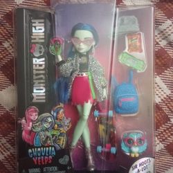 MONSTER HIGH DOLL