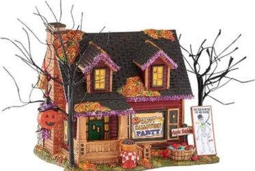 Halloween Department 56 Party House Rare Collectable