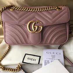 Authentic Gucci Pink Gold Chain Leather Shoulder Bag