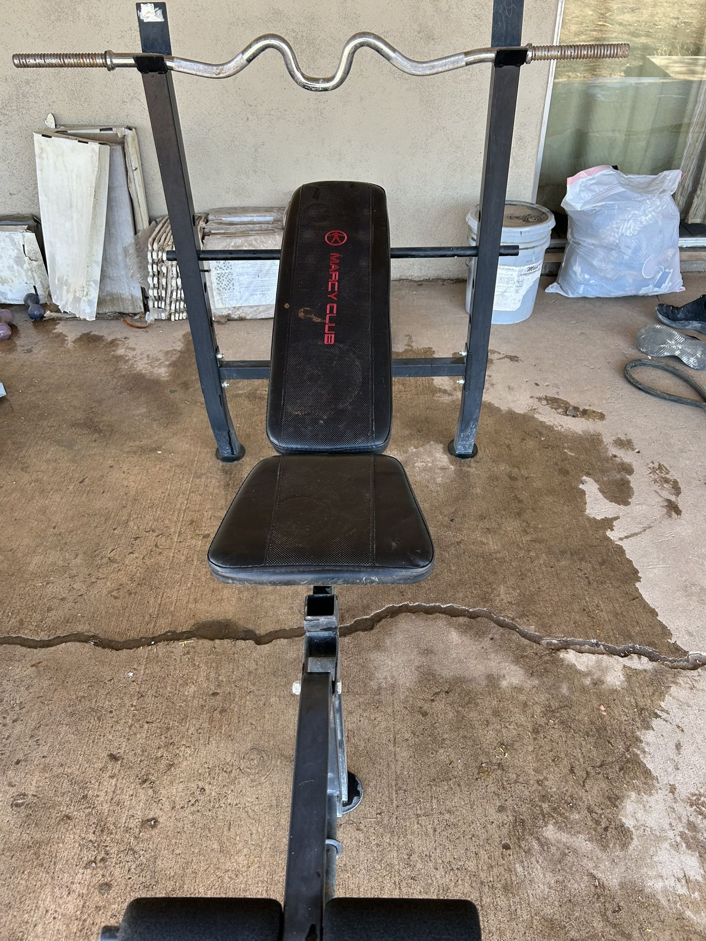 Bench Press Machine