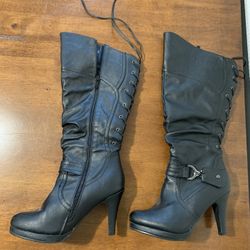 Boots Size 8 Like New 