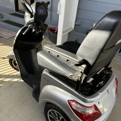 PRIDE 3-Wheel Mobility Scooter Raptor Series