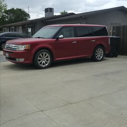 2010  Limited Ford Flex