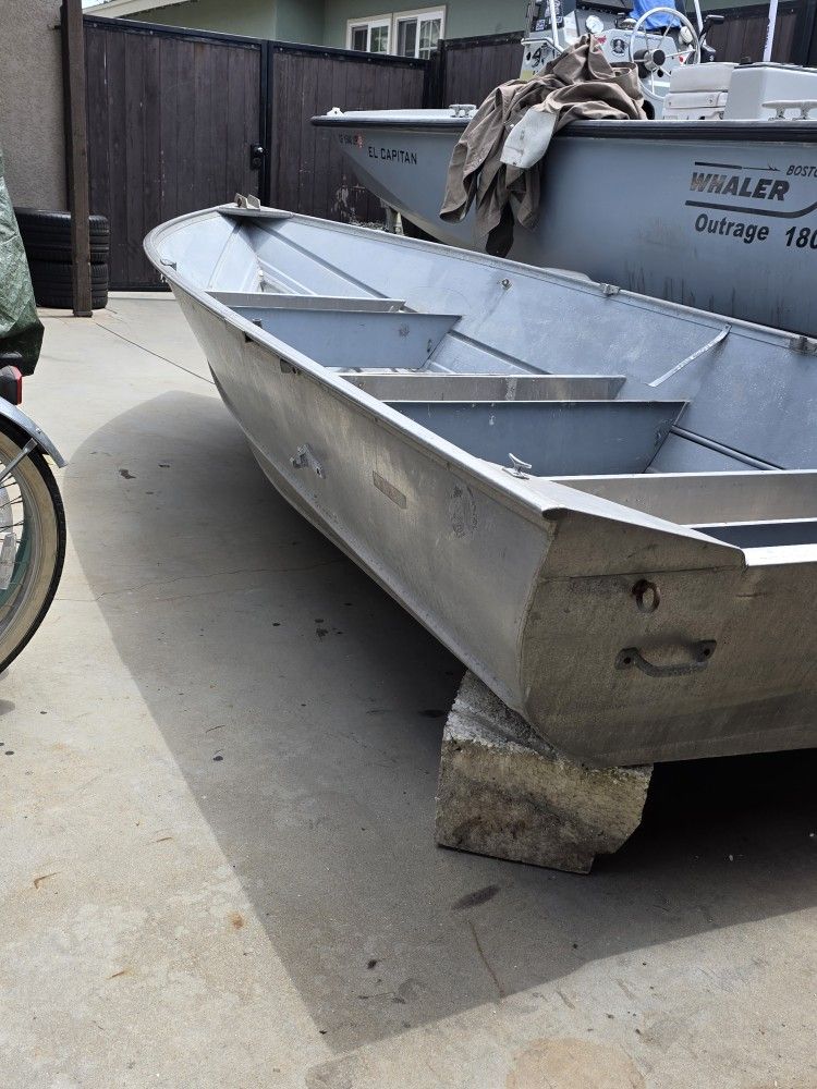 Gregor Boat 13.4